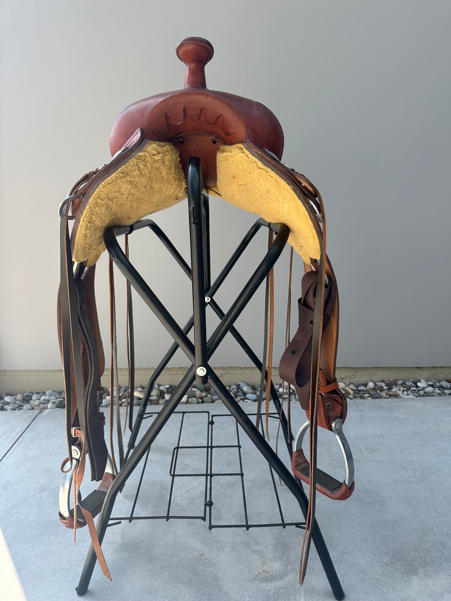 Pool’s Full Contact Saddle, FQH, 16”