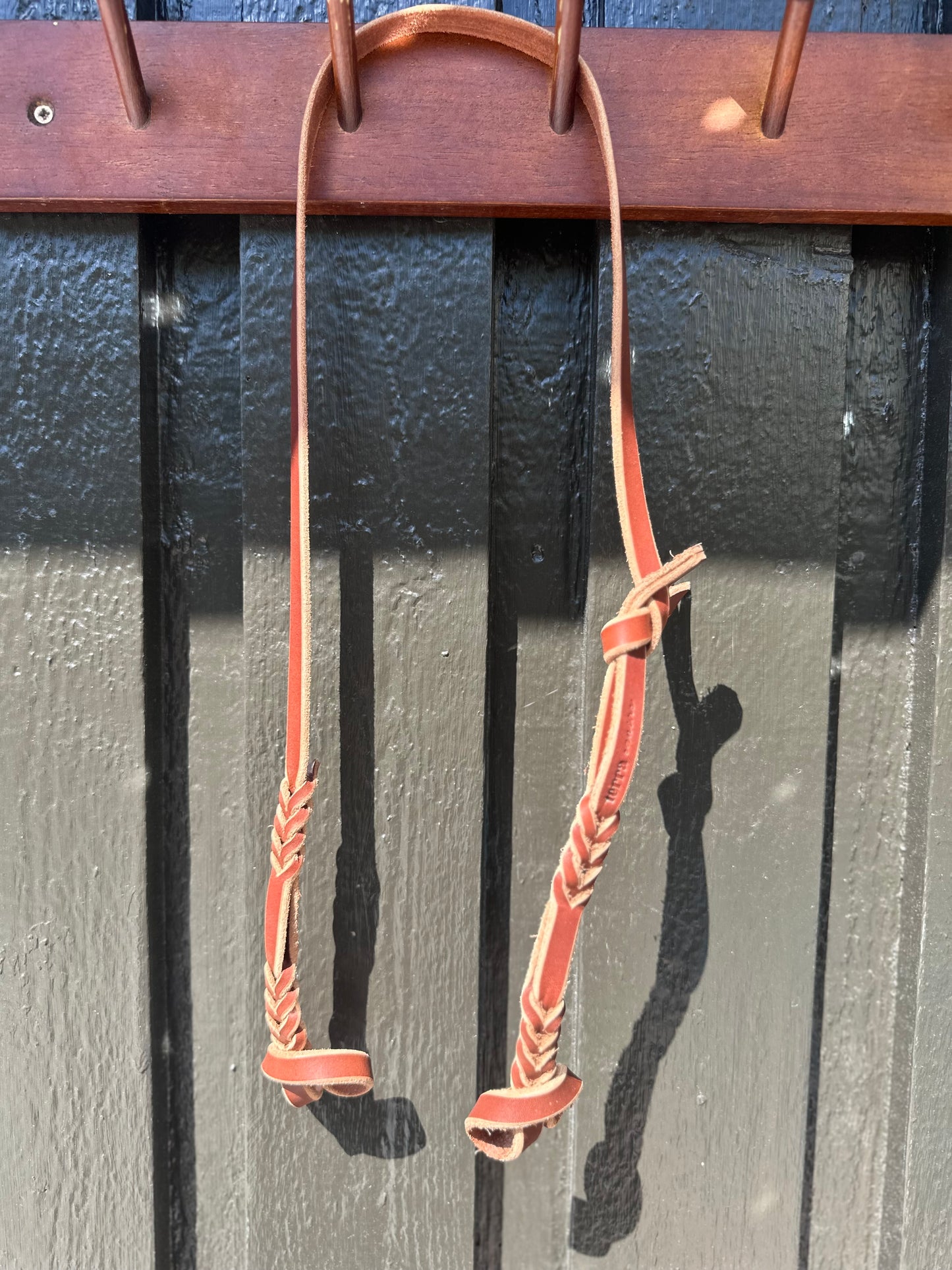 Bosal Hanger Medium Brown