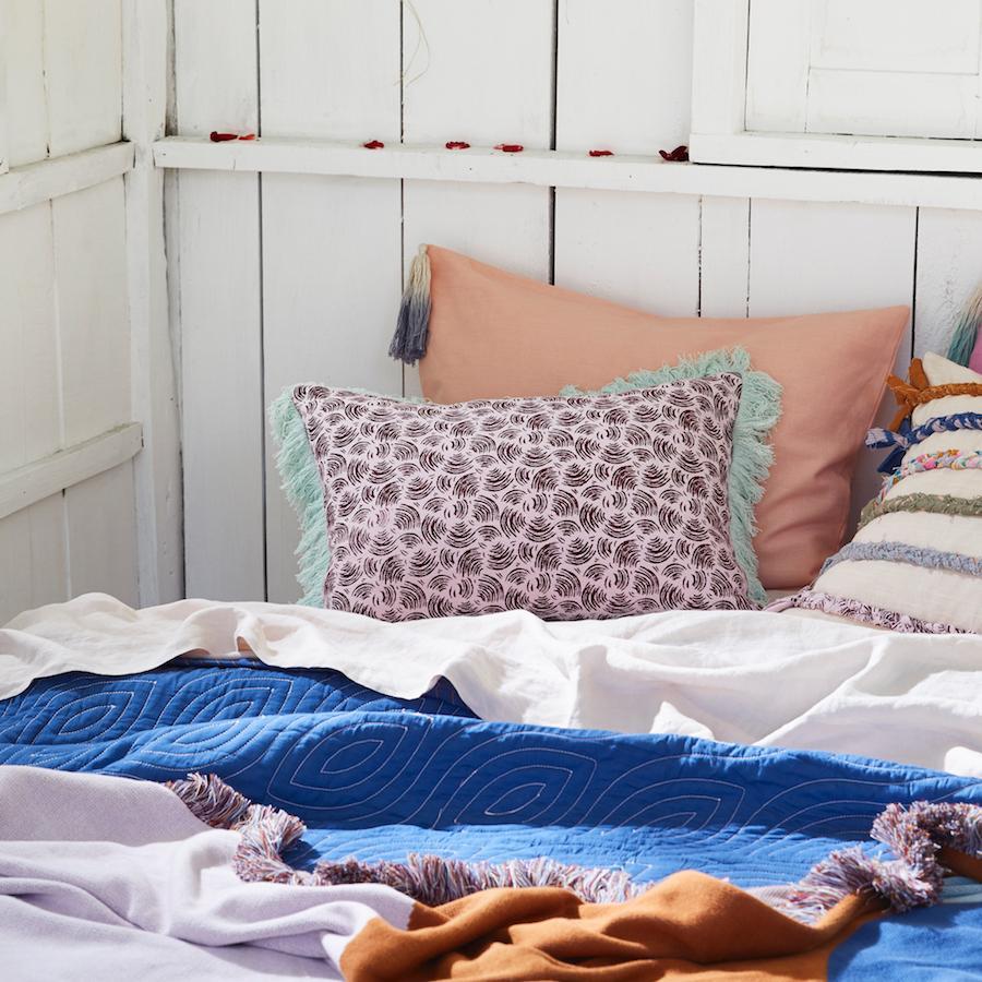 Pantai Tassel Pillowcase - Peach