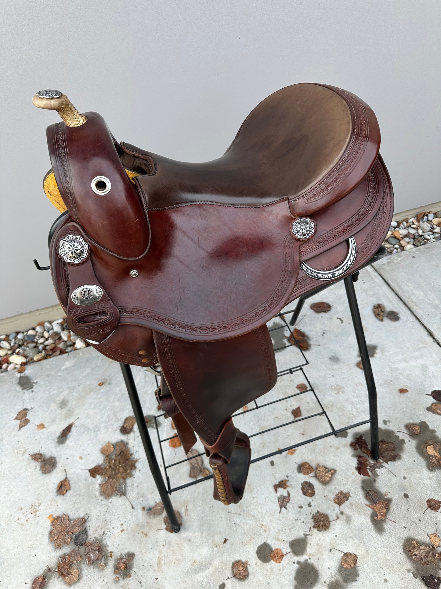 DP Saddlery Flex Fit Canyon Saddle 15.5”