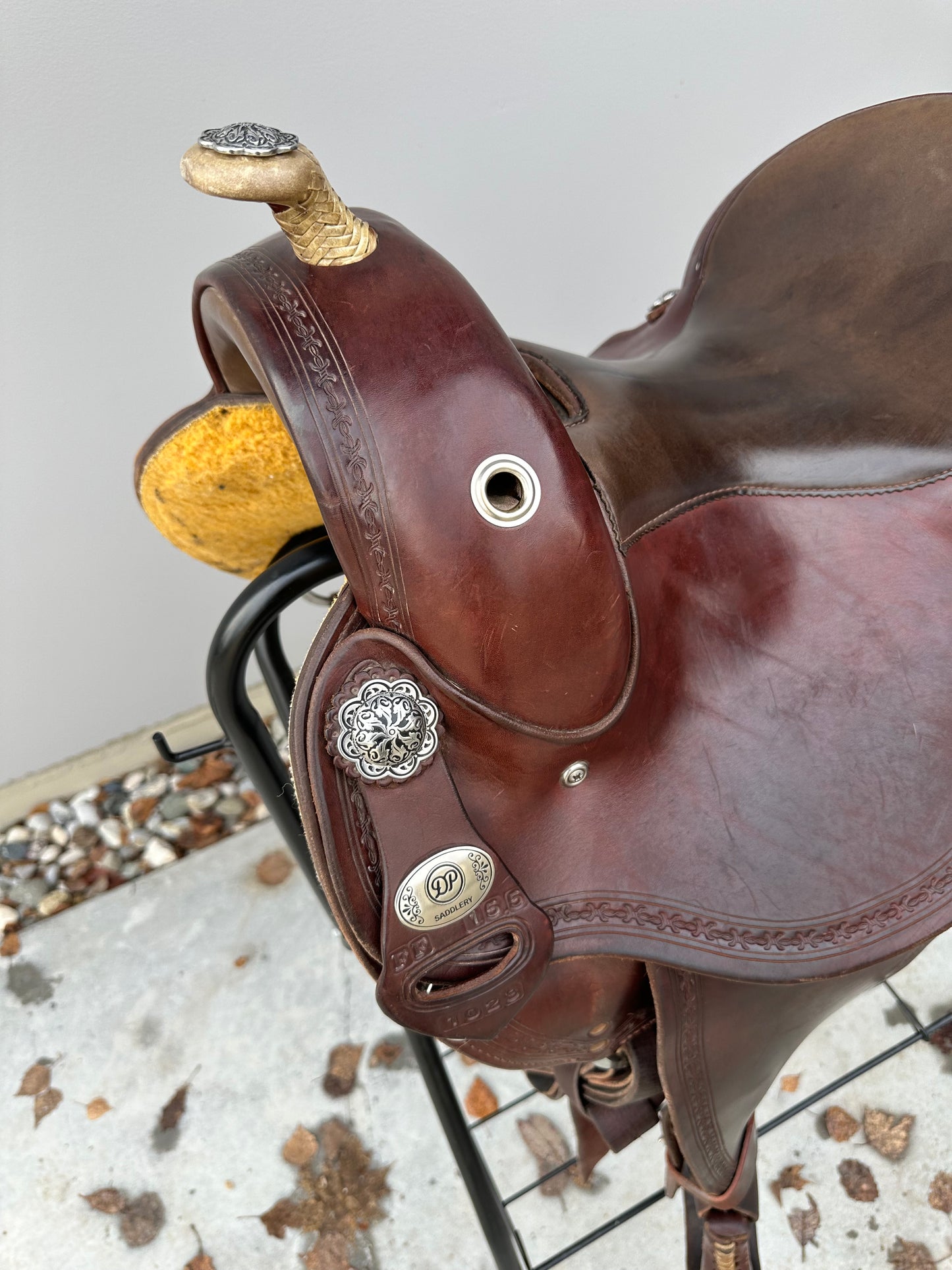 DP Saddlery Flex Fit Canyon Saddle 15.5”