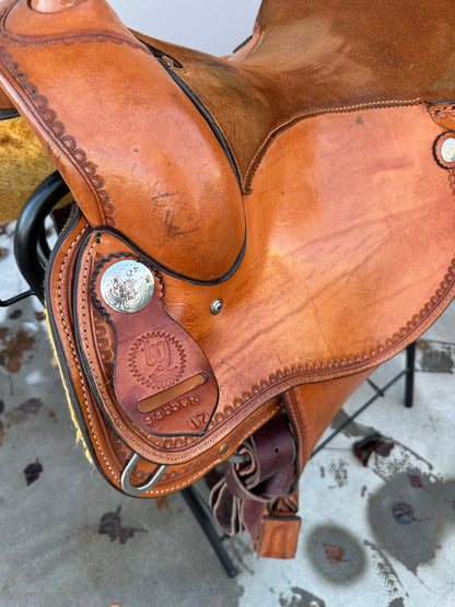 TomGus Saddle, XFQH, 17"