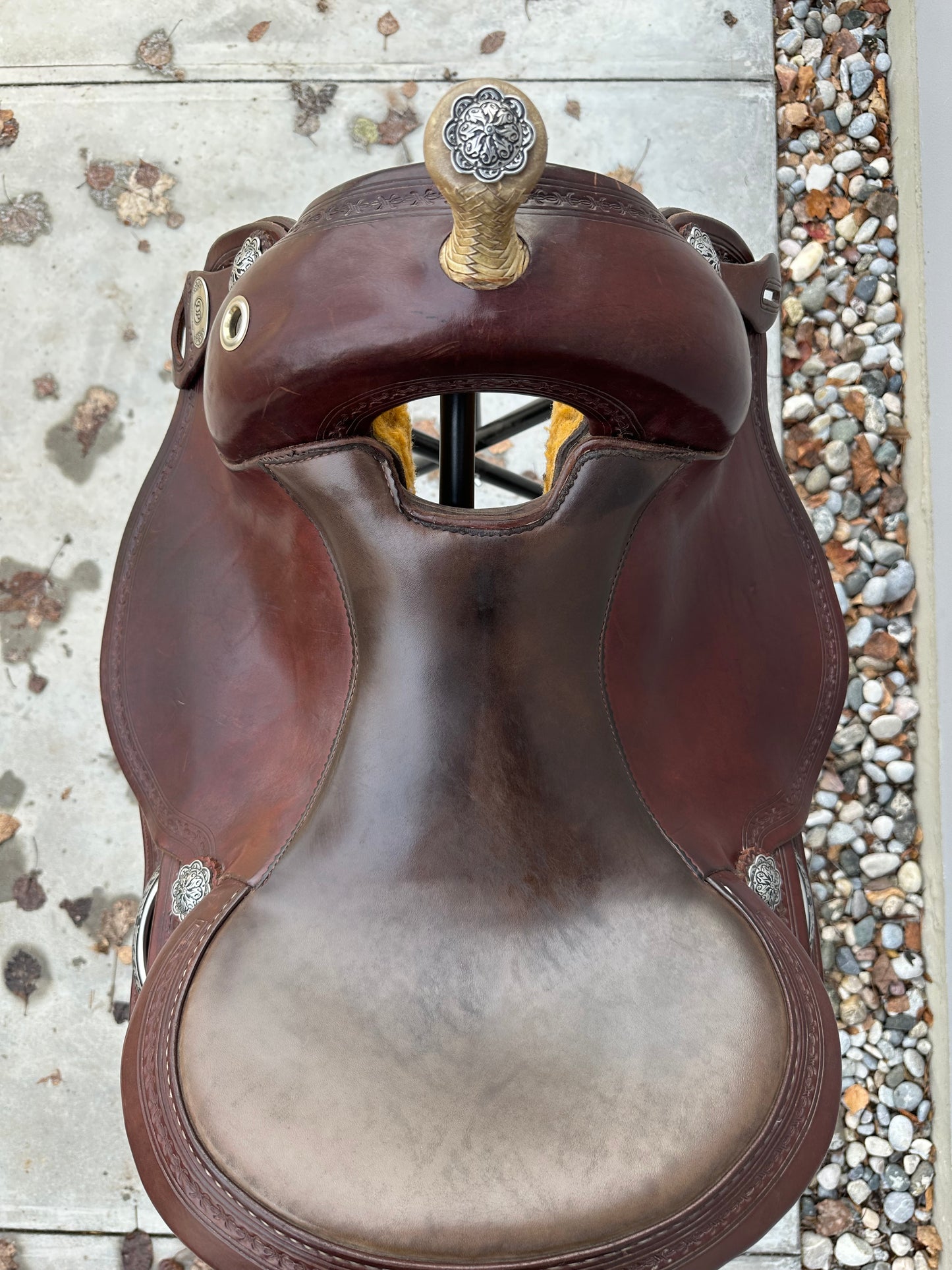 DP Saddlery Flex Fit Canyon Saddle 15.5”