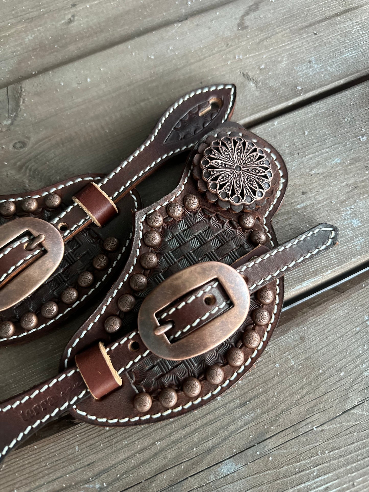 Spur Straps Copper Flower